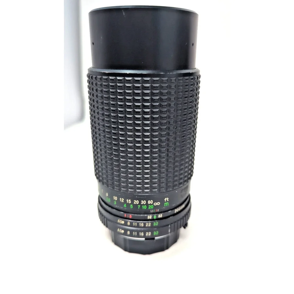 Toyo Optics Telephoto 75 - 200mm 1:4.5 TOU/Five Star MC Auto Macro Zoom Lens